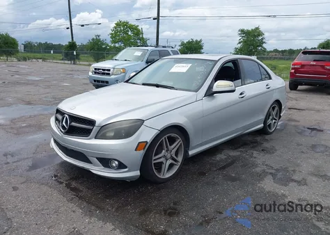 2008 Mercedes-Benz C 300 Luxury/Sport из США, поврежденный, VIN WDDGF54X88F156903
